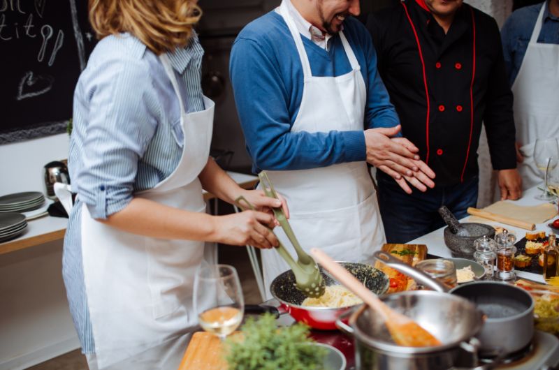 Valentine’s Day Ideas Cooking class for two